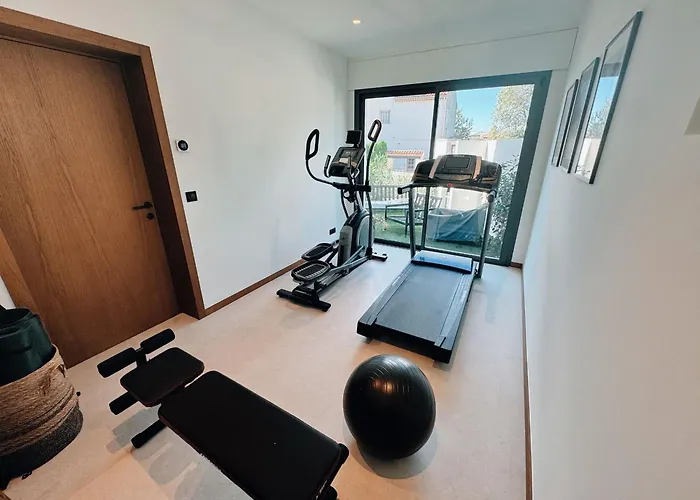 Du Golf Villa *