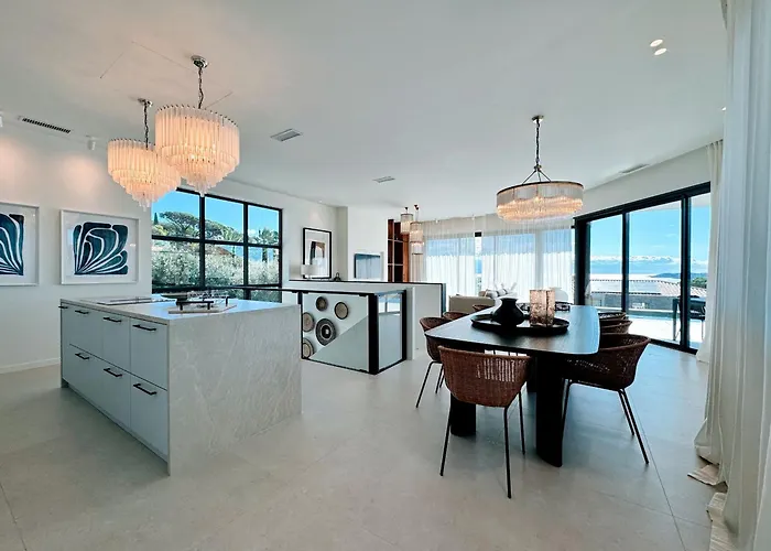 Du Golf Villa